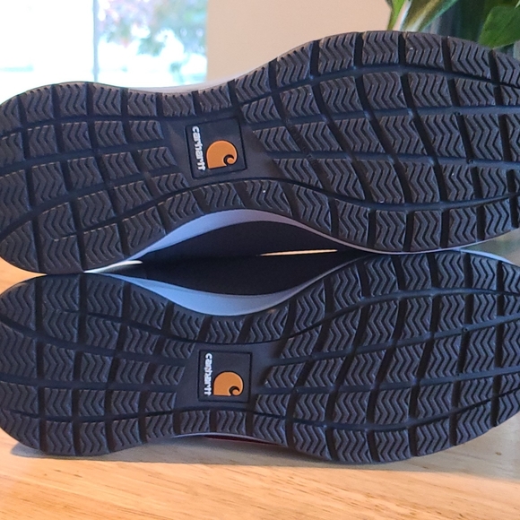 NWT'S- CARHARTT -Women's Work Force EH Nano Toe Work Shoes- Oil/Slip resistant - Picture 4 of 4
